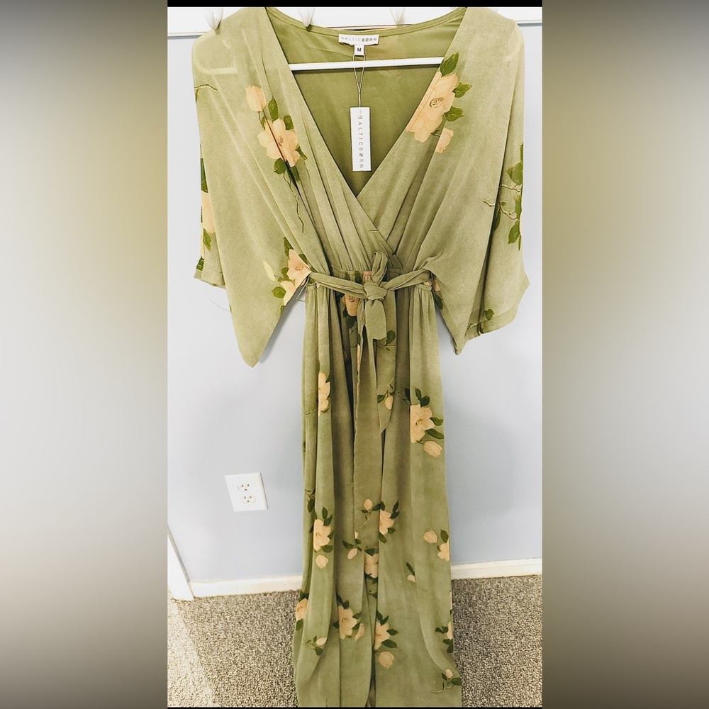 NEW Floral Kimono Wrap Dress